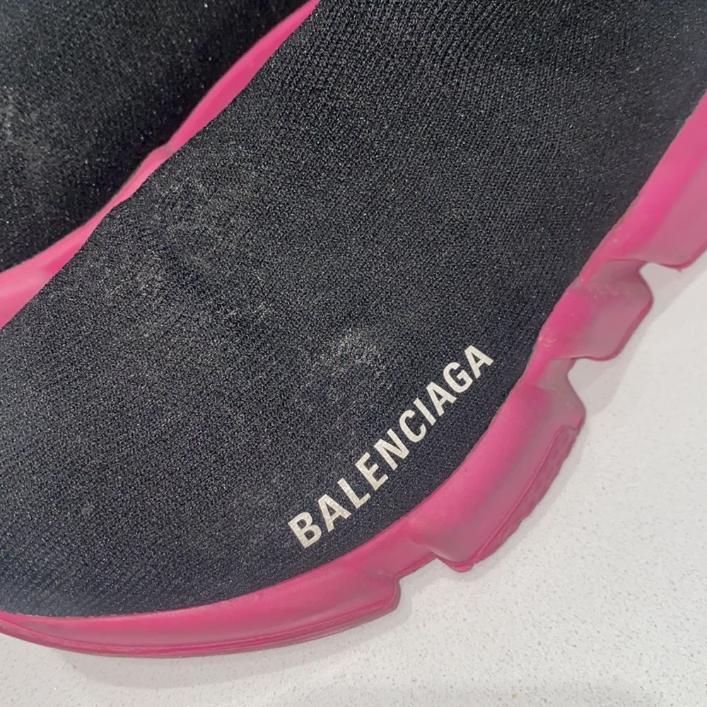 Balenciaga - Picture 2 of 5